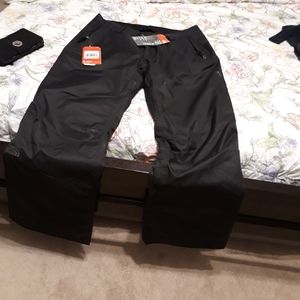 North face snow pants